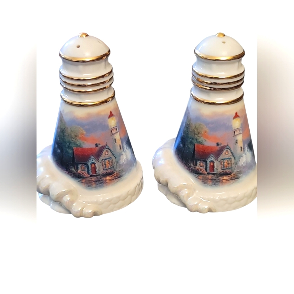 Salt and Pepper Shakers - Lenox Thomas Kinkade Lighthouses